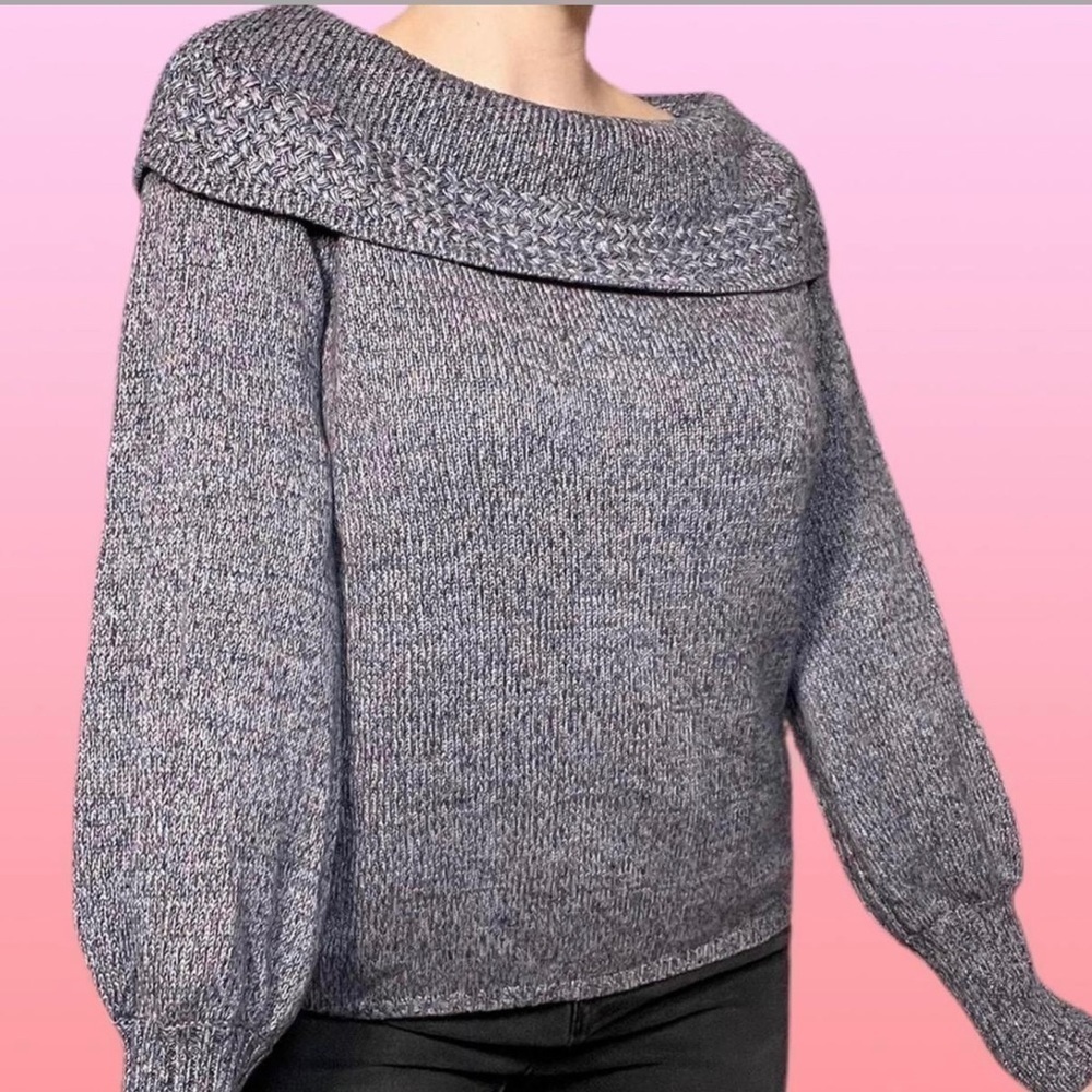Off-The-Shoulder Knit Sweater 55% Cotton